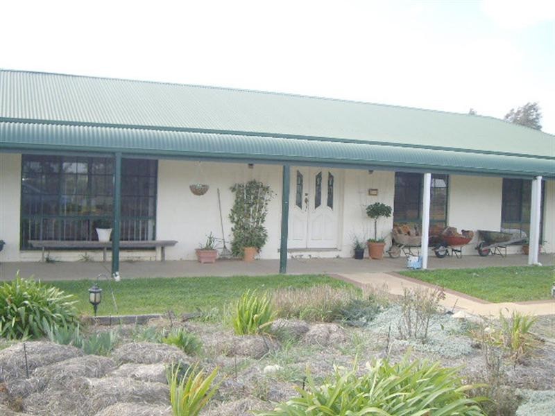 1396 Mount Terricks Road, Echuca VIC 3564