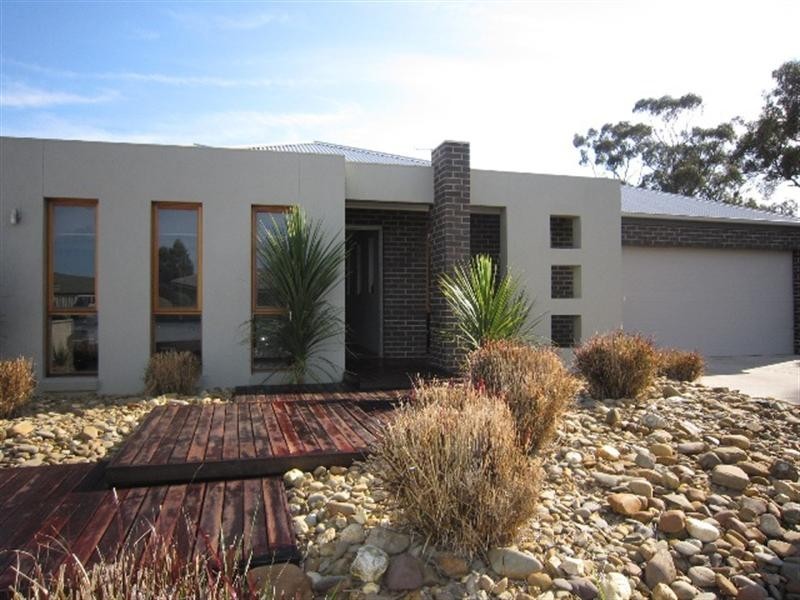 2 Dumfries Court, Moama NSW 2731