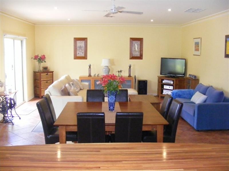 6 Winbi Avenue, Moama NSW 2731