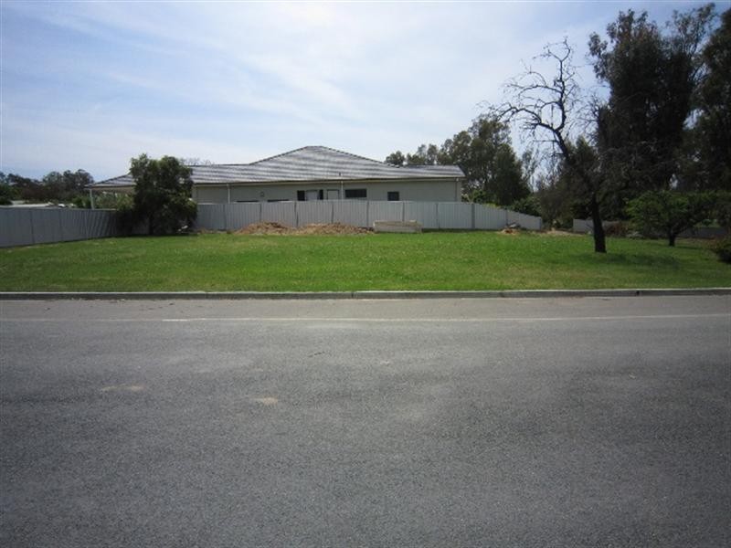 86 Warren Street, Echuca VIC 3564