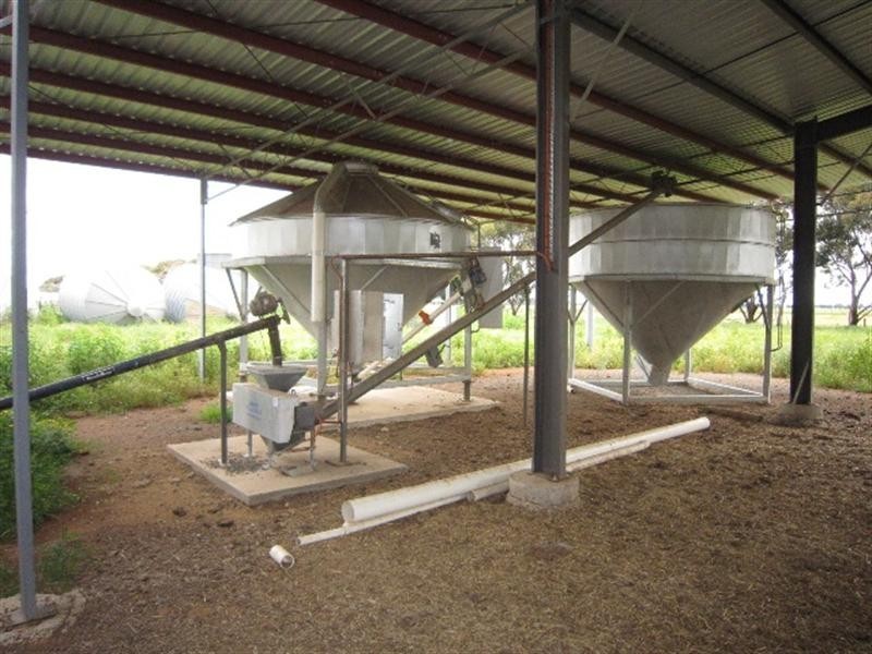 00 Whinfield Road, Pine Grove VIC 3573