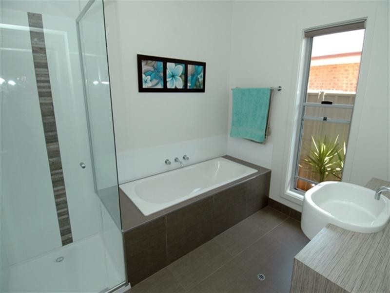 9 Forfar Drive, Moama NSW 2731