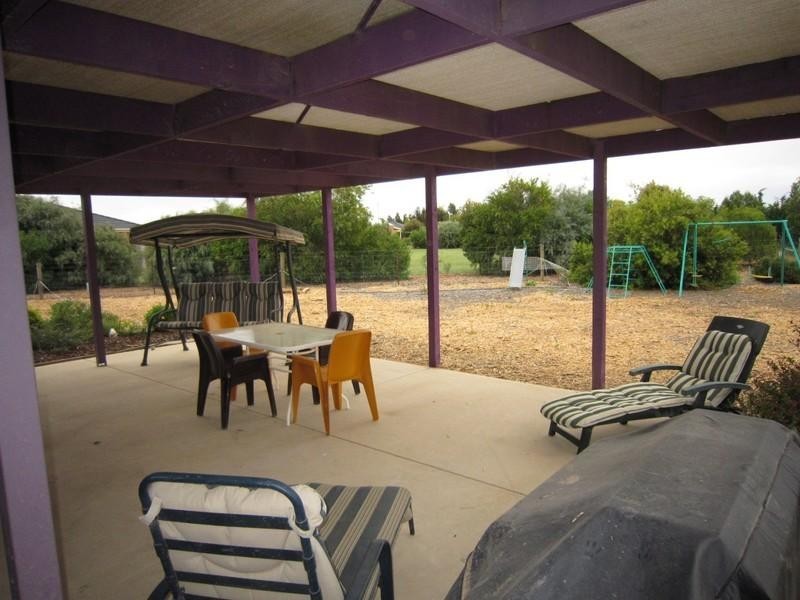 48 Chelsworth Drive, Echuca VIC 3564