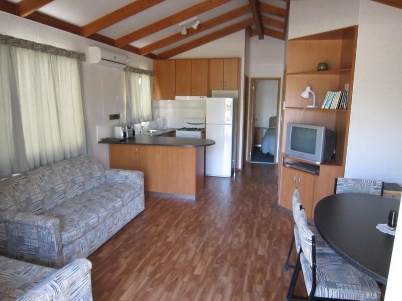 Cabin 63/2 Blair Street, Moama NSW 2731