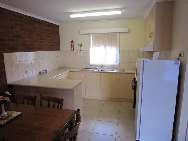 2/40 Regent Street, Moama NSW 2731