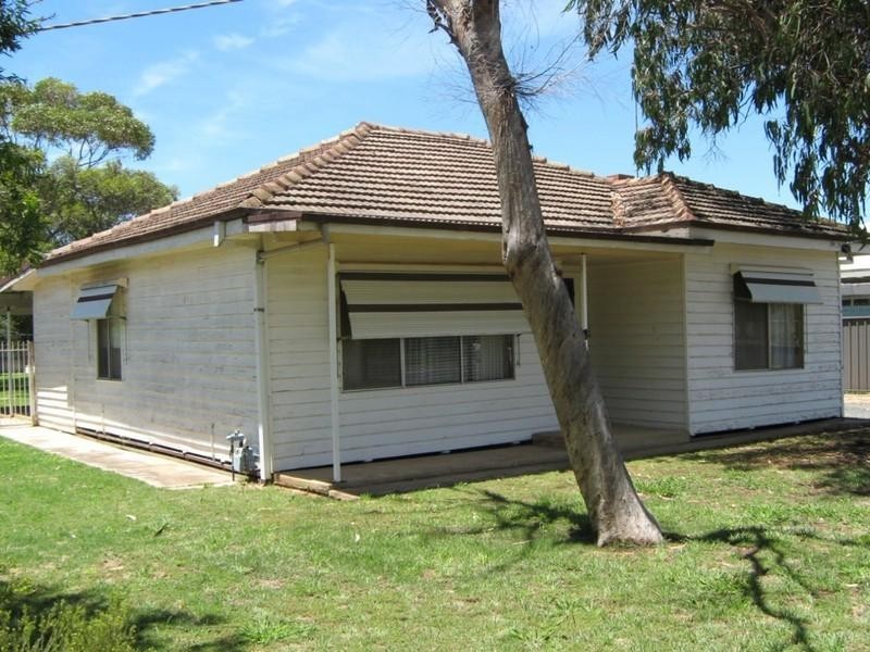 56 Hovell Street, Echuca VIC 3564