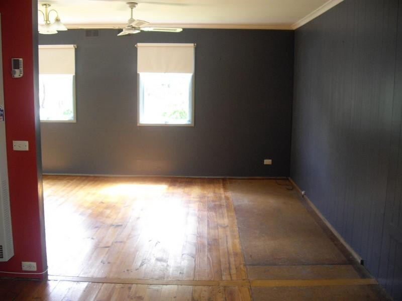 63 Campaspe Esplanade, Echuca VIC 3564