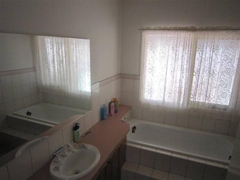 23 Snowden Street, Echuca VIC 3564