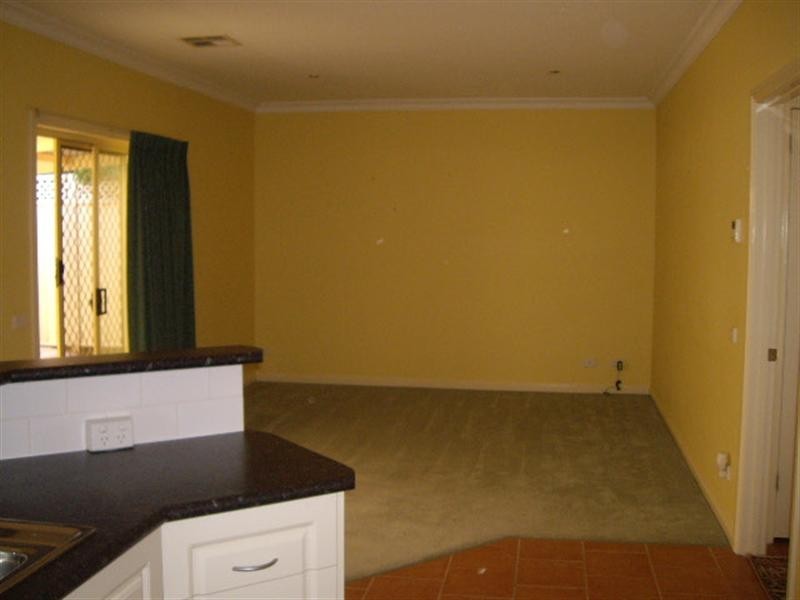 2/23 Hare Street, Echuca VIC 3564