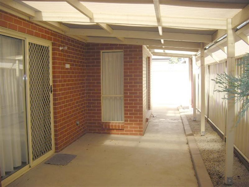 2/23 Hare Street, Echuca VIC 3564