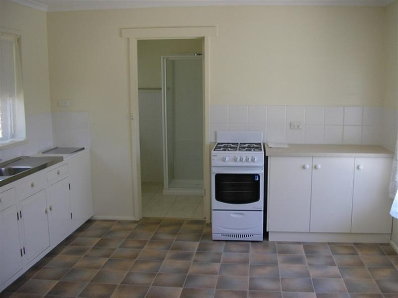 Flat 86 Service Street, Echuca VIC 3564