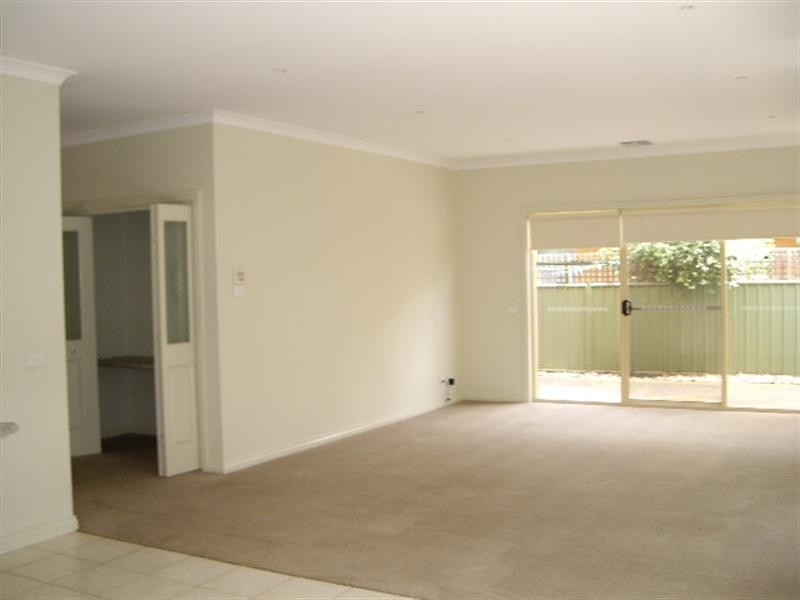 3/63-65 Sutton Street, Echuca VIC 3564