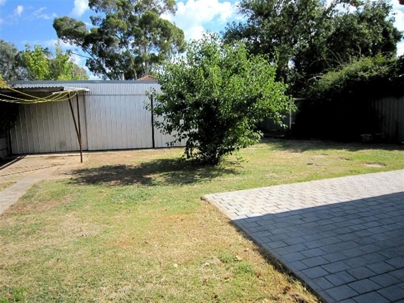 208 Service Street, Echuca VIC 3564