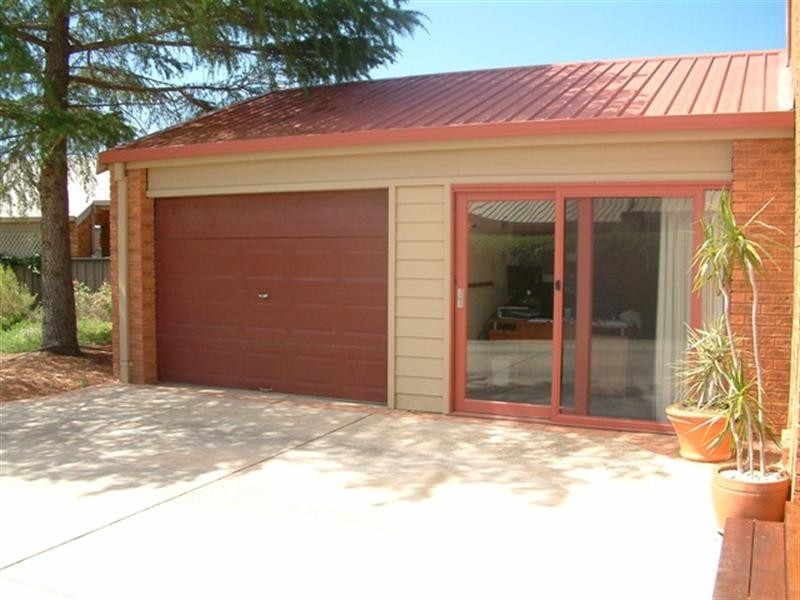 9 Iluka Avenue, Moama NSW 2731