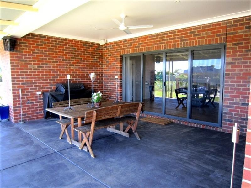 16 Ikona Drive, Echuca VIC 3564