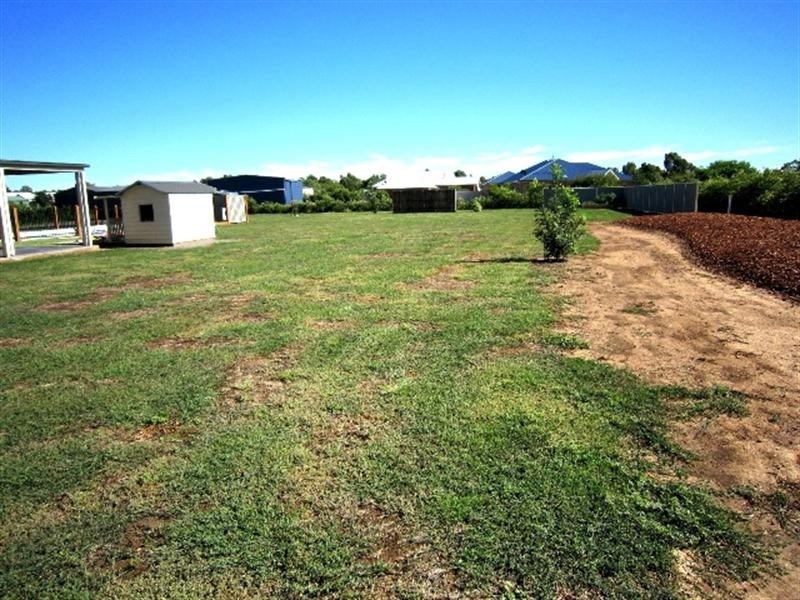 16 Ikona Drive, Echuca VIC 3564