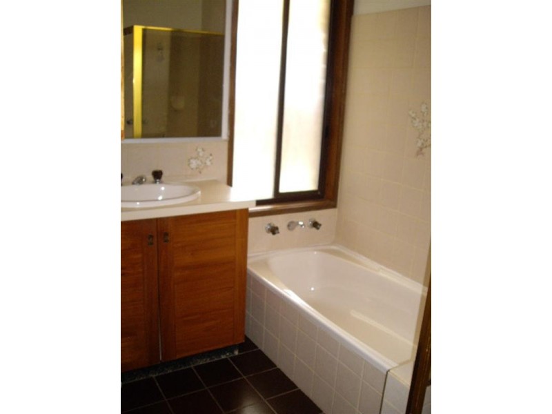 78 Crossen Street, Echuca VIC 3564