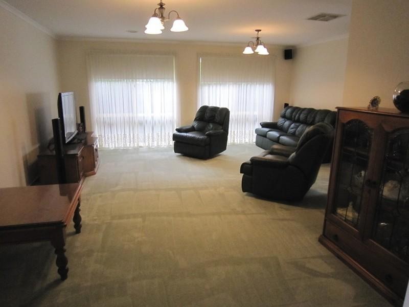 23 McSwains Road, Echuca VIC 3564