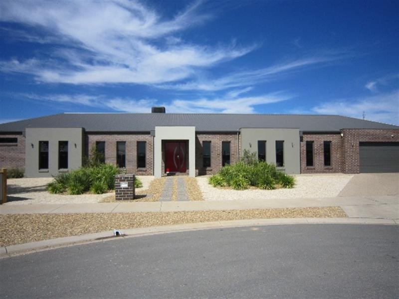 4 Grange Court, Echuca VIC 3564