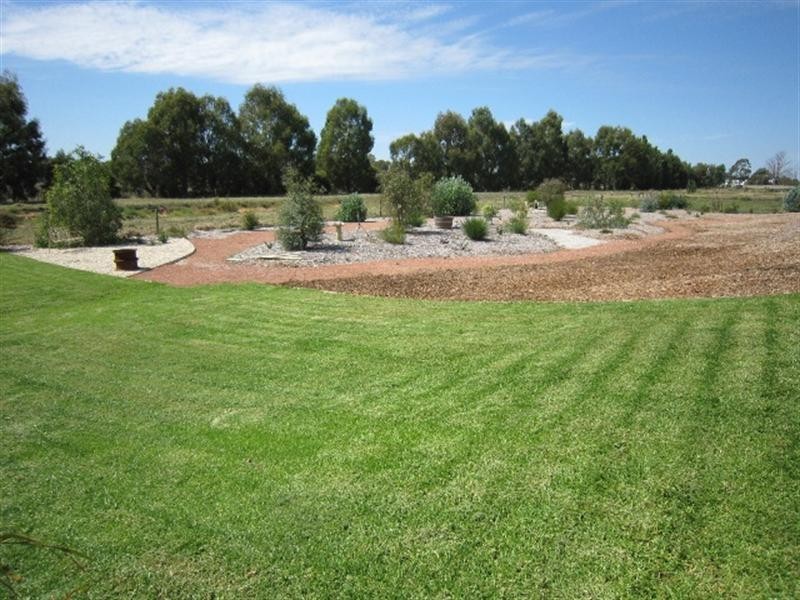 4 Grange Court, Echuca VIC 3564