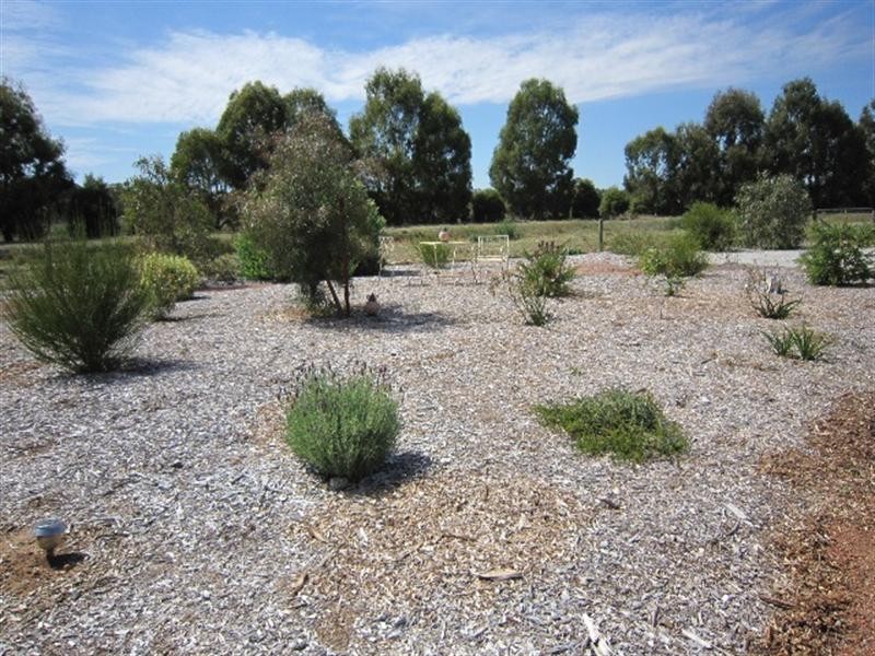 4 Grange Court, Echuca VIC 3564