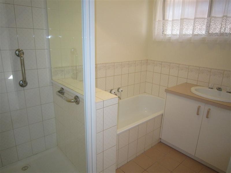 3/122 Crossen Street, Echuca VIC 3564