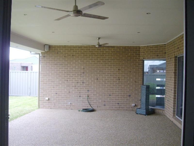 13 Victoria Place, Echuca VIC 3564