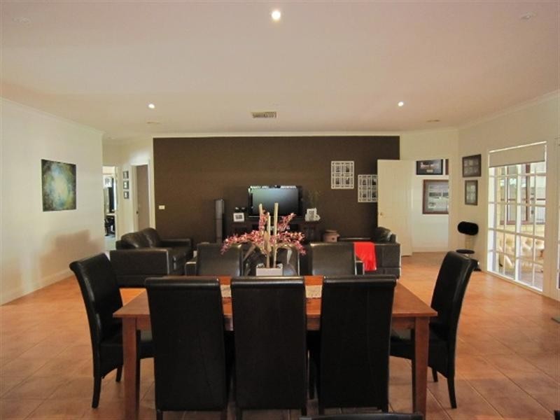 69 Wharparilla Drive, Echuca VIC 3564