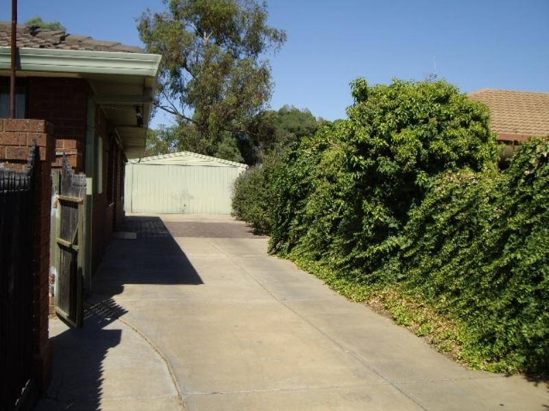 4 Pevensey Place, Moama NSW 2731