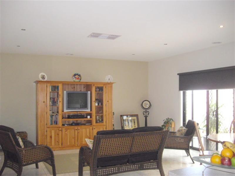 14 McLachlan Road, Echuca VIC 3564