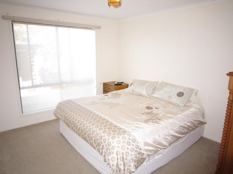 65 Rutley Crescent, Echuca VIC 3564