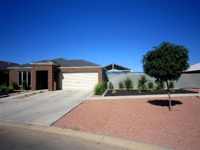 3 Wren Court, Echuca VIC 3564