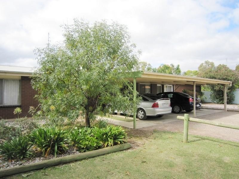 Units 1-3/6 Roberts Lane, Echuca VIC 3564