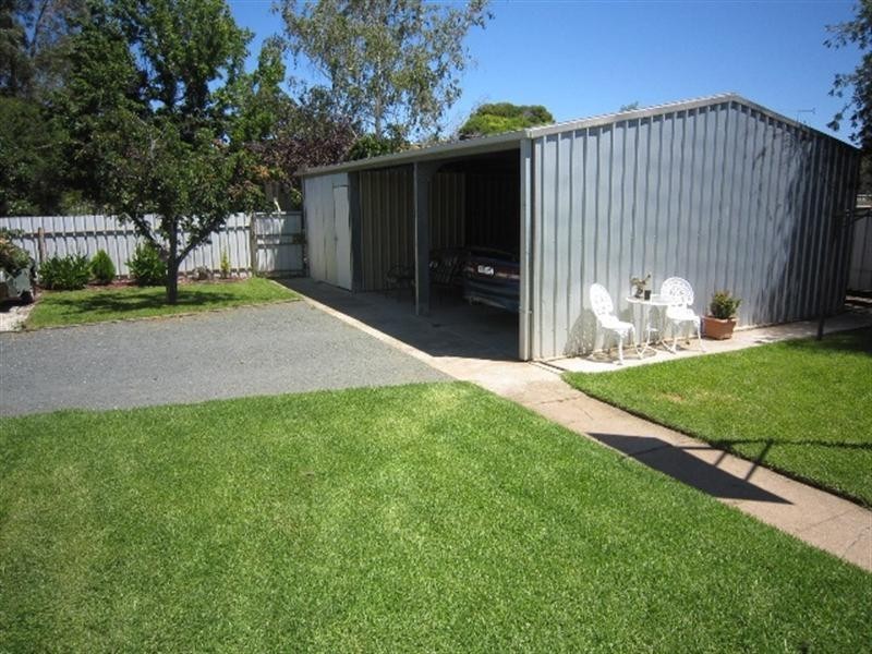113 Pakenham Street, Echuca VIC 3564