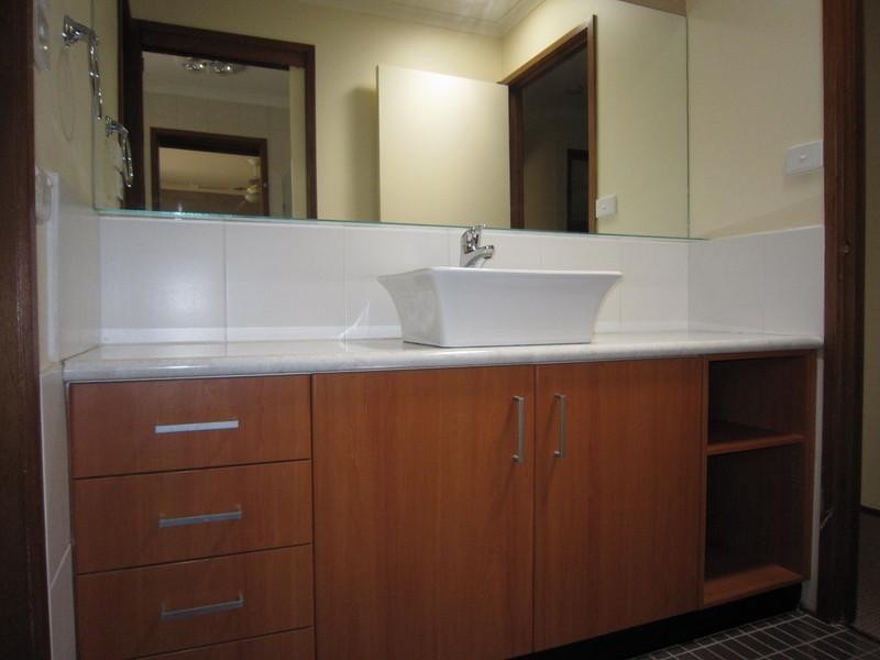 282 Ogilvie Avenue, Echuca VIC 3564