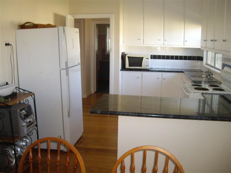 1b Civic Avenue, Echuca VIC 3564