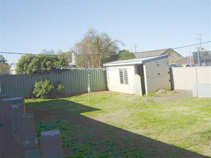 1b Civic Avenue, Echuca VIC 3564