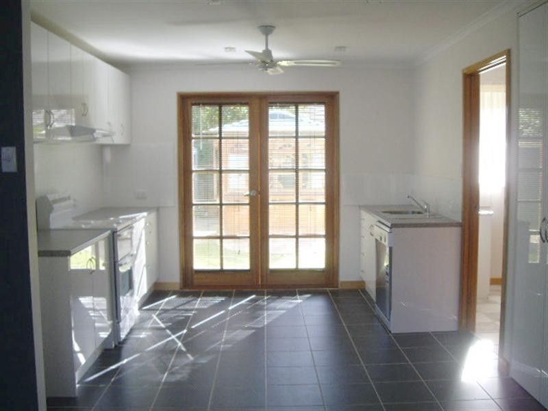 284 Ogilvie Avenue, Echuca VIC 3564