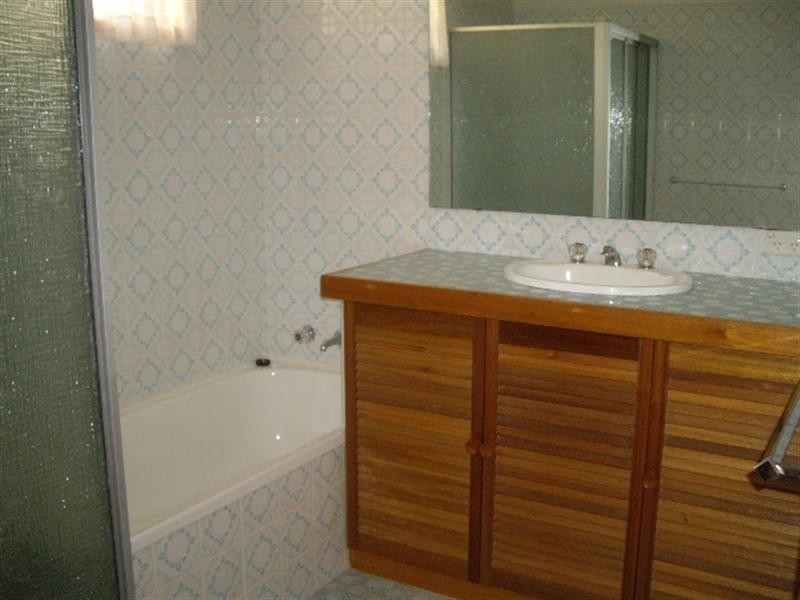 284 Ogilvie Avenue, Echuca VIC 3564