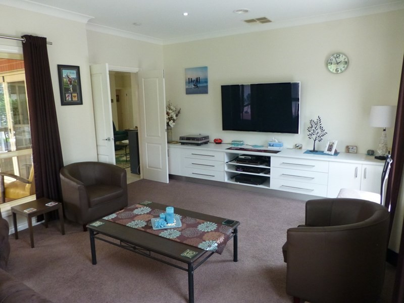 22 Riverina Parade, Echuca VIC 3564