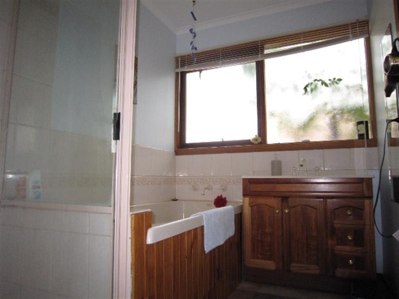 29 Crossen Street, Echuca VIC 3564