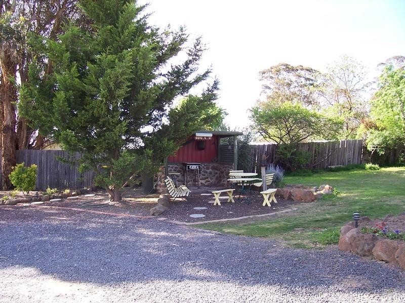 Motel 65 Ballarat Road, Maryborough VIC 3465