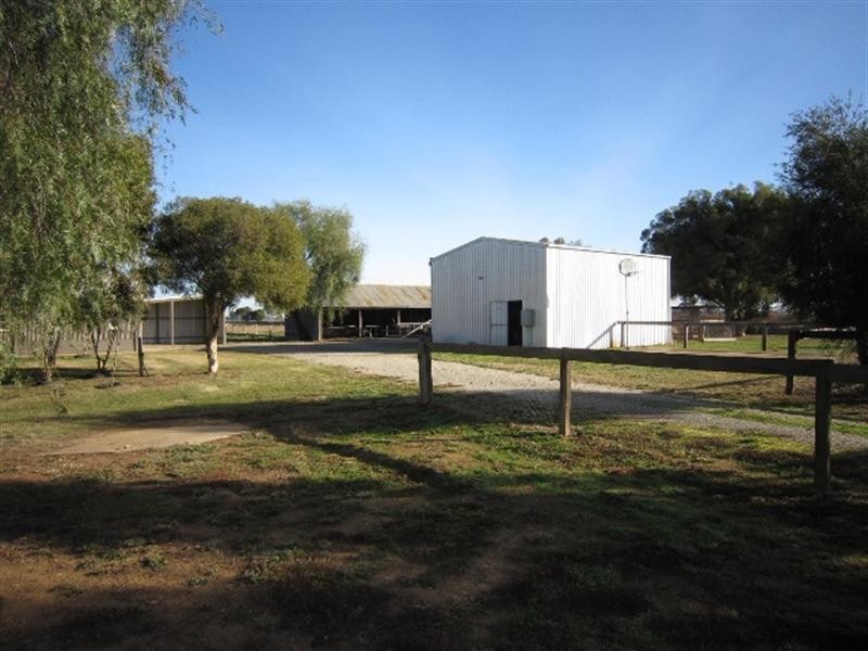 924 Muller Road, Echuca VIC 3564
