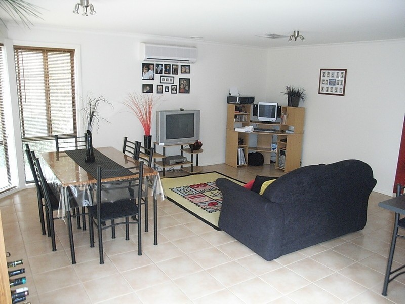 13 Kingfisher Drive East, Moama NSW 2731