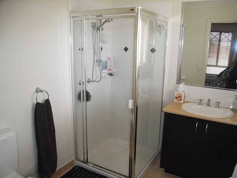 13 Kingfisher Drive East, Moama NSW 2731