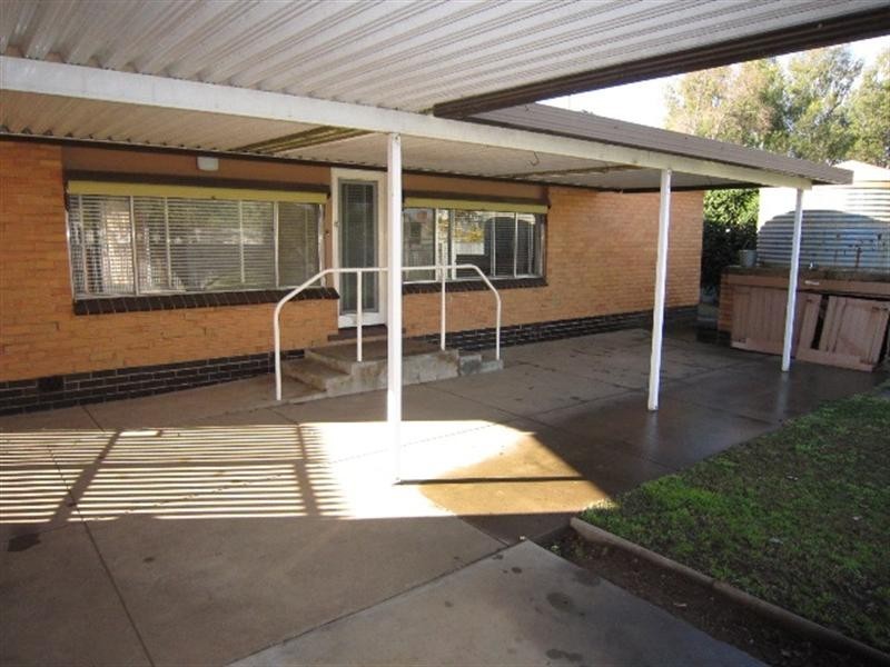 4 Findlay Avenue, Leitchville VIC 3567