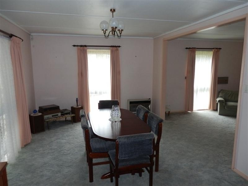 11 Martin Street, Moama NSW 2731