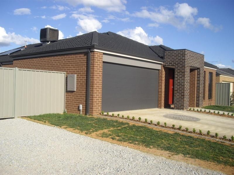 6 Elm Street, Echuca VIC 3564