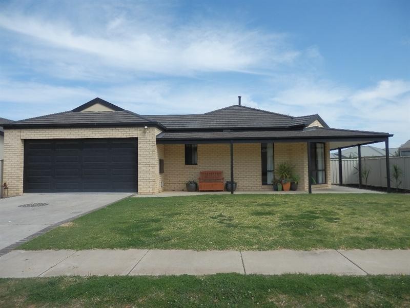 40 Shetland Drive, Moama NSW 2731