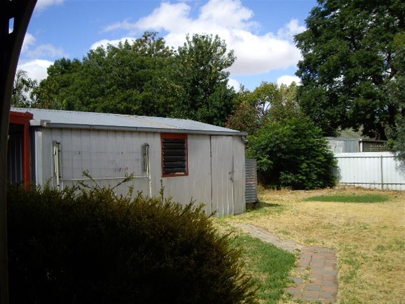 15 Pascoe Street, Echuca VIC 3564